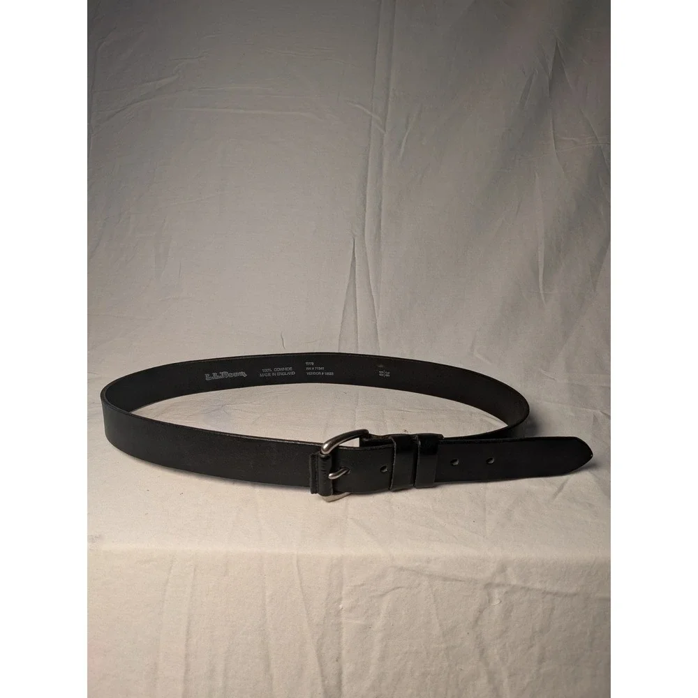 LL Bean Mens Black Leather Belt Made in England Cowhide Size 36 T779